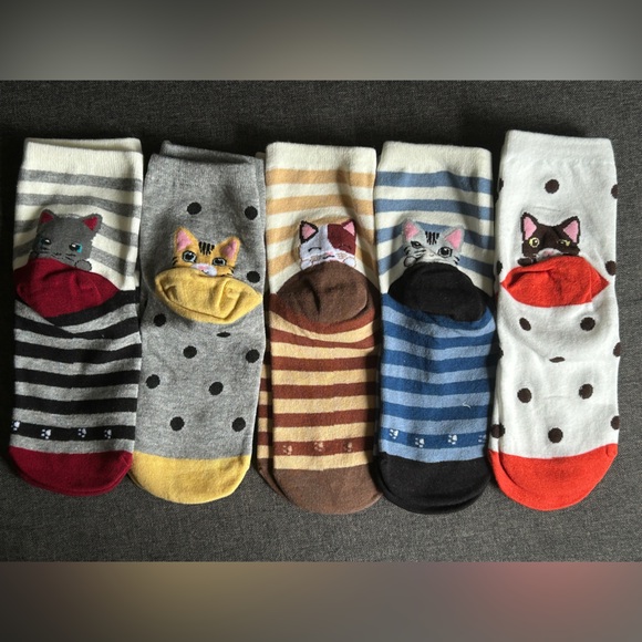 Cute Cat Quarter Crew Socks - 5 pairs - Picture 2 of 4